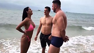 I Met Two Hot Guys On The Beach And I Was So Horny That I Gave It To Them Right There