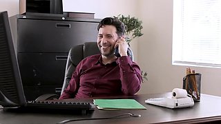 Family Hookups - Aubree Valentine