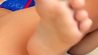 Giant Dildo Destroying Her Virgin Pussy