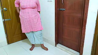 Arab Maid Fucked by Boss When She Cleaning Room!