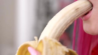 Hot, Horny And Innocent - But Wanna Be Fucked - Fox