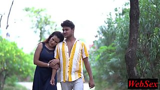 Desi Girl Finds Lost Love - Romantic Hardcore Fucking in Hindi