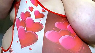 Leann amateur beautiful brunette with big boobs