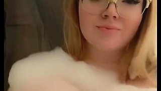 Big Tits in Bubble Bath