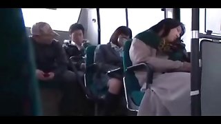 cute daugh ter fucked by bus geek nearby mo ther