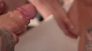 Ggg - Kate Fucked in the Bathtub by 3 Guys. Gangbang, Threesome, Facecum