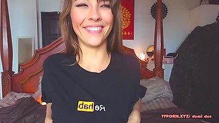 Hot glamour babe webcam solo