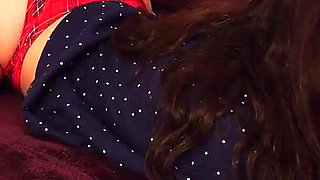 Girlfriend in Pajama Gives Blowjob and Nice Fuck