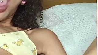 Real black amateurs suck and fuck and toy pussy in hd