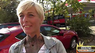 Cockhungry MILF deepthroating outdoor