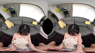 Japanese Babe Mesmerizes in Ultra HD POV Heat