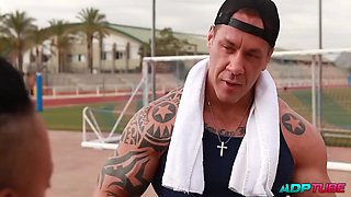 Noe Milk And Rob Diesel In Black Girl With Perfect Ass Fucks Muscular Guy