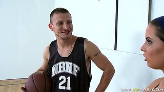 W-H-O-R-E With Brandy Aniston, Mr. Pete - Brazzers