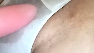 Rubbing My Pussy to Orgasn