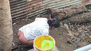 Indian- My Stepsister Was Doing Housework, We Both Were Alone in the House, I Was in the Mood, I Fucked My Younger Stepsister in
