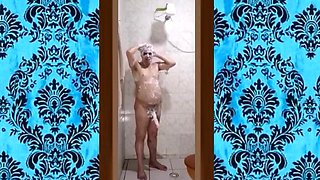 O Meu Banho Gostoso Com o Pau Duro 011