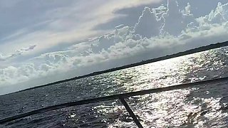 Amateur girlfriend fingered and rammed outdoors at the beach