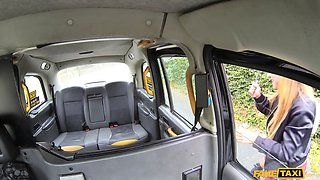 Faux taxi Skyler Mckay fucking Anal Sex in a taxi