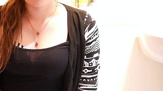 Webcam brunette solo masturbation