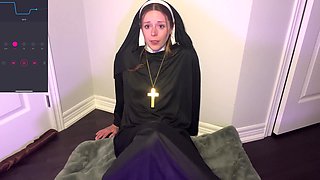 MILF nun is getting her pussy maturbated by a vibrator on cam