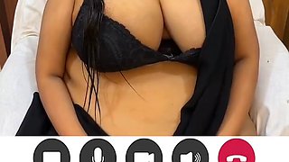 Bhabhi Ko Call Record Mms Lick - Desi Hot Bhabhi Hugh Boobs Video Call Record