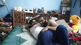 Vaishnavy and Sharun Raj malayalam talk with sex, Mallu couple hot sex and funny malayalam talk, Mallu couple hot romance sex