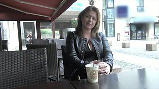 Marie and Irina transform into very lustful dolls! - Jacquie et Michel TV