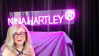 Discover Nina Hartleys Chatroom Experience