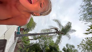 Fucking the Hot Bimbo Taylor Vixxen in My POV