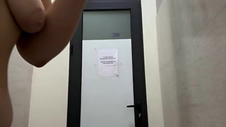 He fucking my anal while im squirting at the gym
