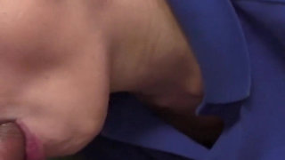 Even if He Has a Broken Arm, This Lucky Man Knows How to Properly a Nurse.