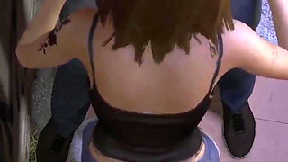 Milf gives blowjob in a back alley