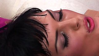 Horny spouse determined to XXX her taut little pussy