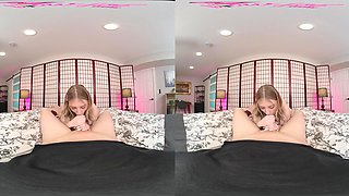 Cute Teen's VR Passion Unleashes Mature Sensual Heat