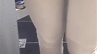 Desperate Pee in White Jeans and Higheel