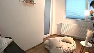 beurette coquine s exhibe en cam elle pipe son homme