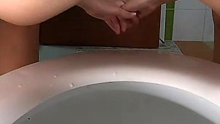 Pissing in Deep Squat