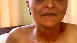 Granny Ass Is Built for Anal, She Wanted a Bit Rough It Today, I Gave Her It Her Way