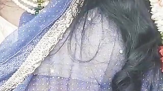 Indian Car Sex Telugu Dirty Talks.car Driver Try to Fuck Telugu Saree Aunty.