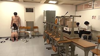 Iqqq-31 声か出せない絶頂授業て10倍濡れる人妻教師 大石紗季