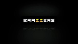 Making Him Wait With Jessy Jones, Ariella Ferrera - Brazzers