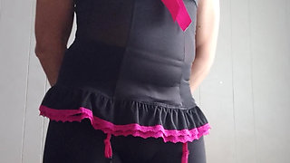 Lady dancing in black.