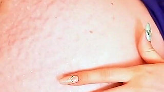 Bathroom Time for My 9 Month Pregnant Belly