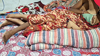 Village Bhabhi Fast Chudai Pussy Soft Hairy Pussy Sex