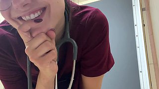 Big boobed Memphis masturbates in a bodystocking