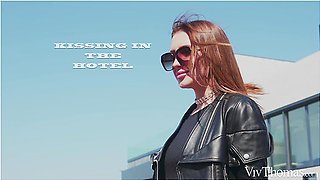 Kissing In The Hotel - Elvira & Erika E