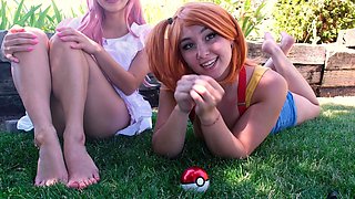 Sexy amateur teens give the lesbian lifestyle a try