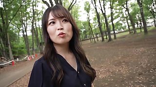 美脚アラフォー美女のスローキスと艶やかフェラ、ローションヌルヌル足コキでフル勃起