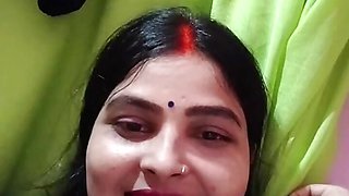 Indian Bhabhi with devar cheating wife (Hindi audio)