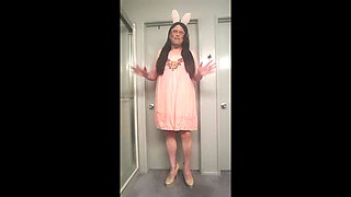 Peach Boho Bunny Outfit Video